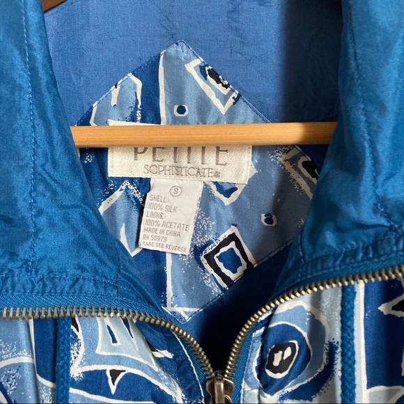 Vintage Blue 100% Silk Jacket Size Small - Picture 3 of 6